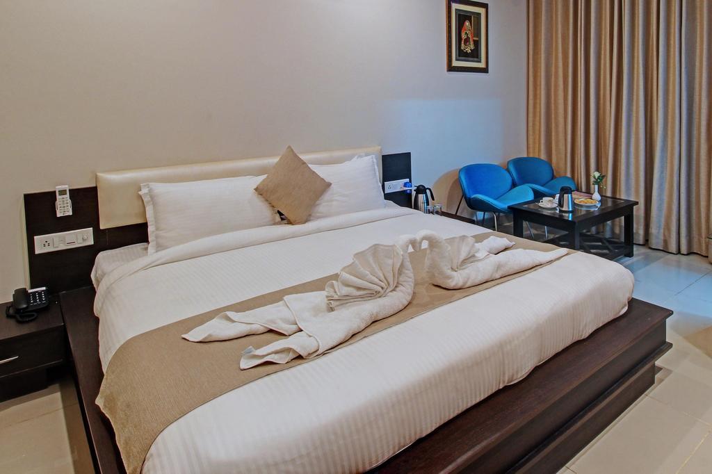 Hotel Nawalgarh Plaza Pokoj fotografie